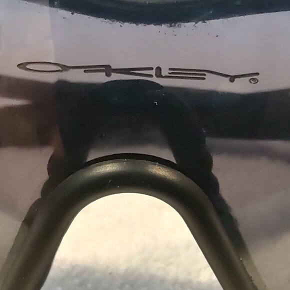 OAKLEY M-Frame Sweep Smoke / Black Iridium Sunglasses with Oakley Case and Pouch - Picture 11 of 15